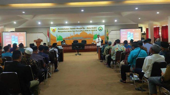 Pemkot Kediri Memberikan Pembekalan Kepada Takmir Masjid Menyambut Bulan Ramadan 1444 H