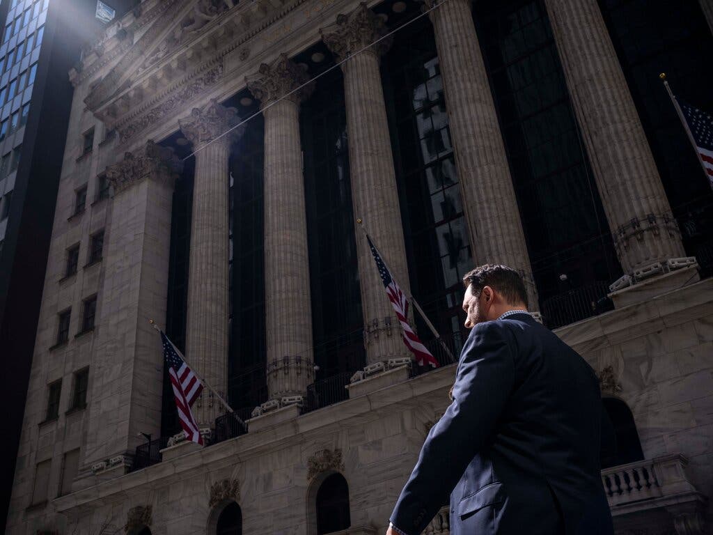 09dc Trump Markets Mfjb Jumbo 1