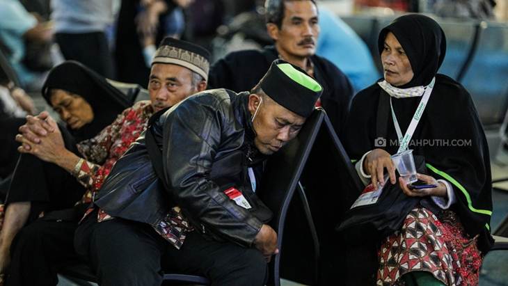 0d9097a4e108e3255e42a1aa1c06a614 1