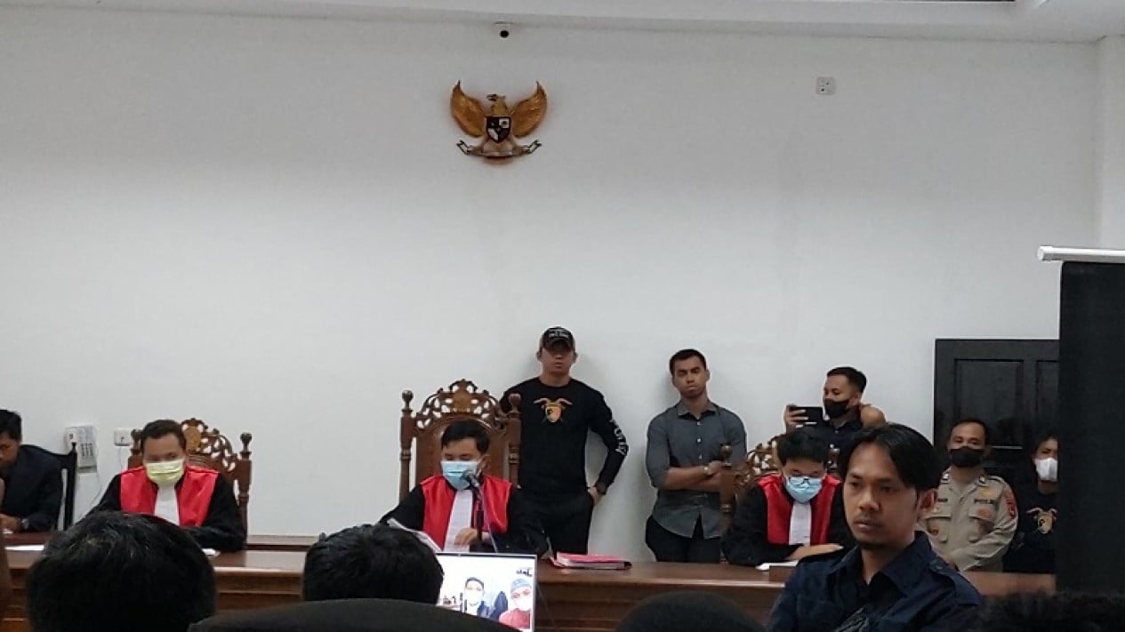 6295c2c29fd23 Majelis Hakim Pn Belopa Luwu Menvonis Terdakwa Pembunuhan Imam Masjid 1265 711