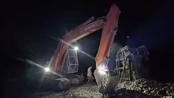 Alat Berat Dan 3 Warga Diamankan Polda Aceh Dari Tambang Emas Ilegal Di Beutong 1