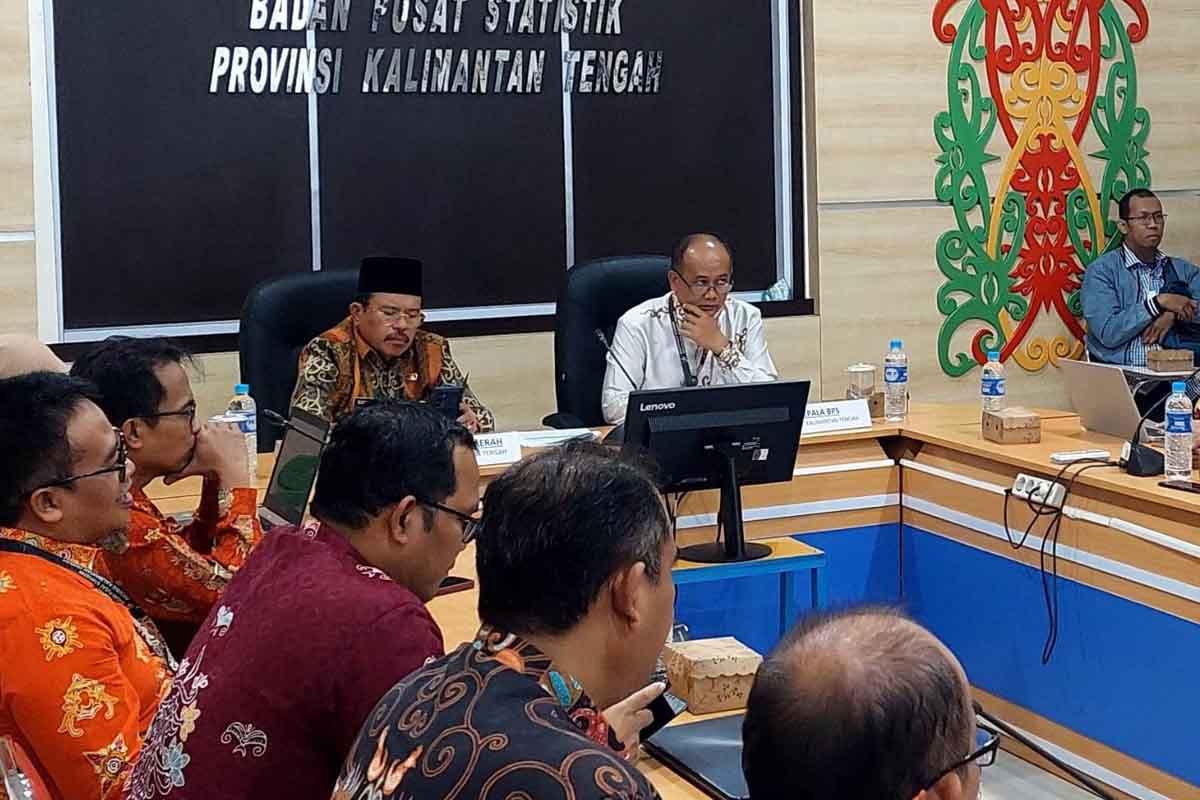 Badan Pusat Statistik Bps Provinsi Kalimantan Tengah Kalteng Inflasi Di Kalteng Inflasi Kepala Bps Kalteng Eko Marsoro