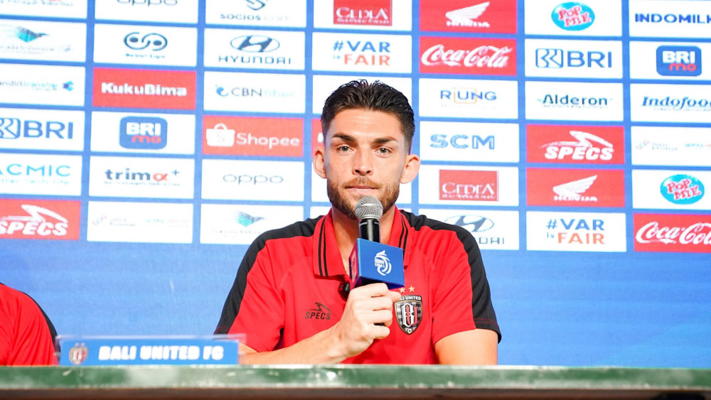 Brandon Wilson Siap Hadapi Tantangan Berat Dari Borneo Fc 1738032653 1