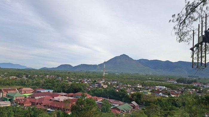 Burni Telong Di Bener Meriahh