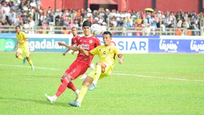 Duel Dua Pemain Asing 1