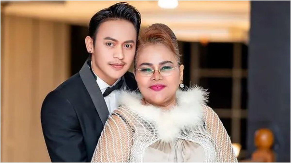 Eva Manurung Dan Jordan Ali J