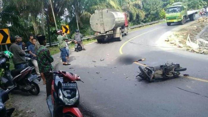 Ilustrasi Kecelakaan Pihak Kepolisian Saat Mendatangi Lokasi Kecelakaan Maut 2