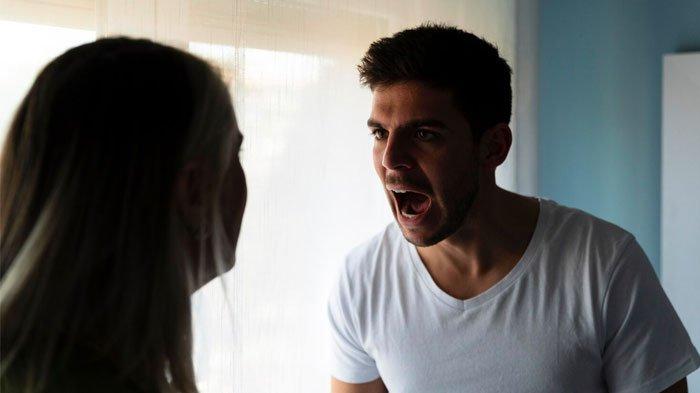 Ilustrasi Pasangan Suami Istri Bertengkar 1