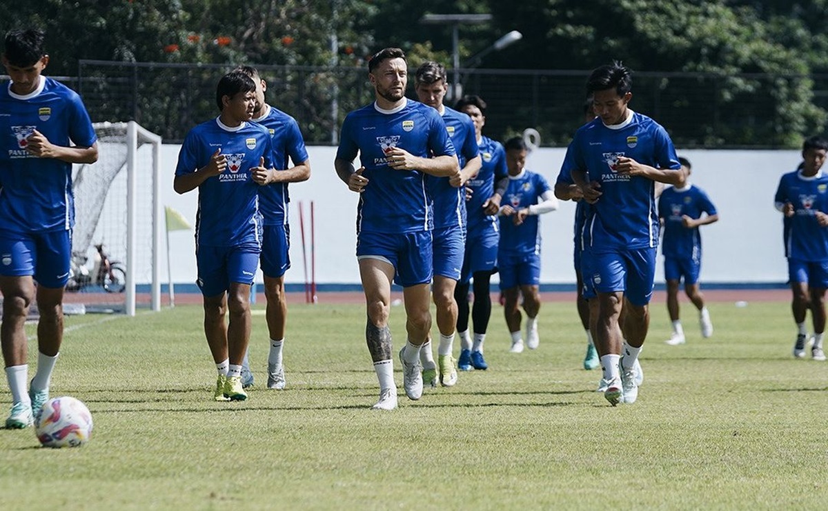 Jadwal Dan Link Live Streaming Persib Bandung Vs Persebaya Surabaya Di Liga 1 2024 2025 Hknljqd2lz