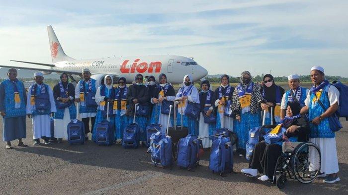 Jemaah Melaksanakan Ibadah Umrah Keberangkatan Travel Al Fatih Bangka Belitung Periode Mei 2023 3