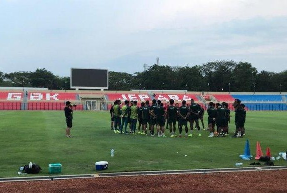 Latihan Pemain Persijap Di Stadion Gbk Jepara2
