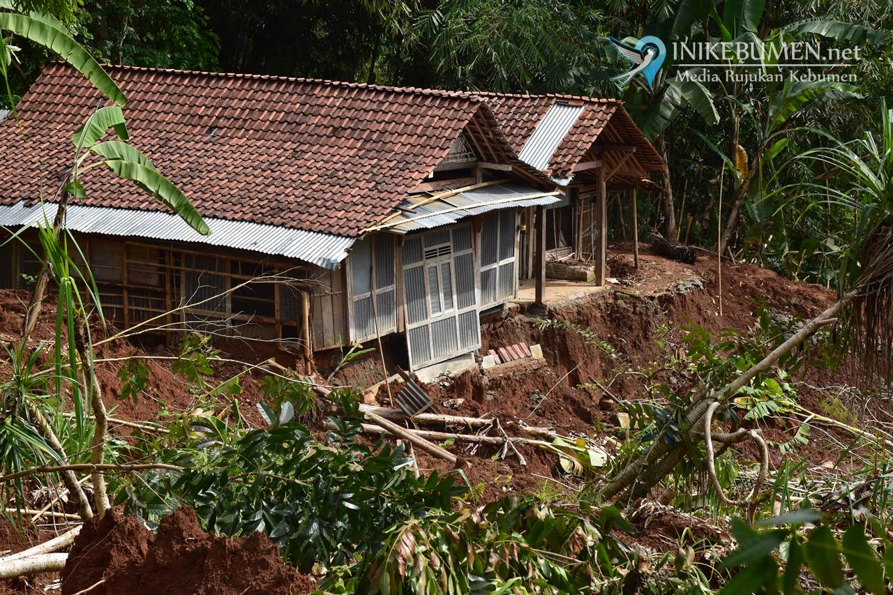 Longsor Grenggeng 281 29