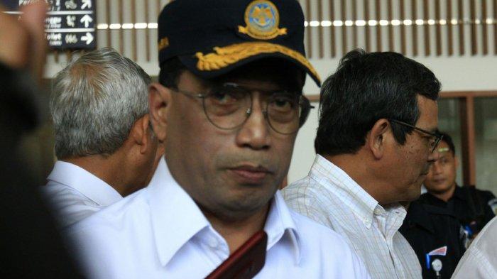 Menteri Perhubungan Menhub Budi Karya Sumadi