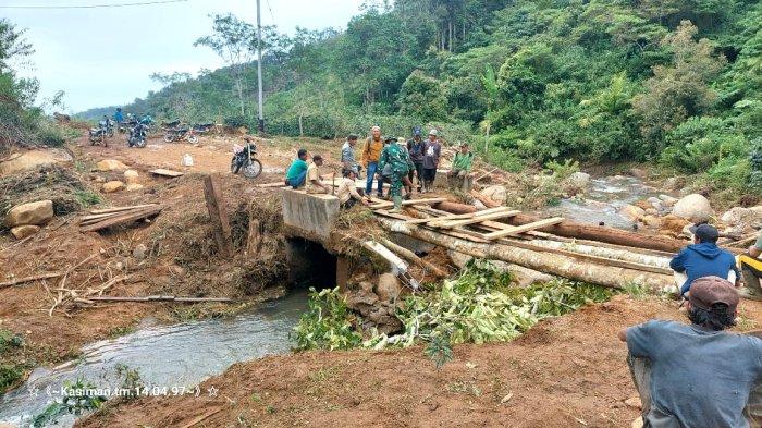 Perbaikan Jembatan Darurat 1
