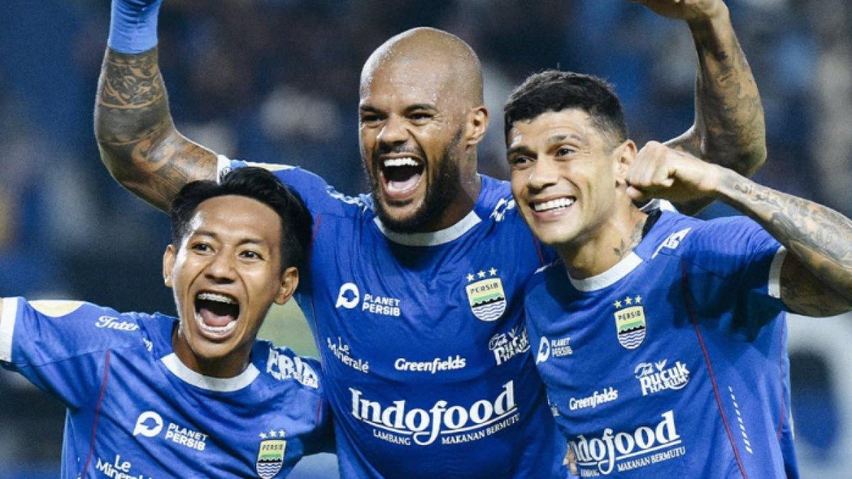Selebrasi Persib Saat Lawan Malut United Liga 1 2024