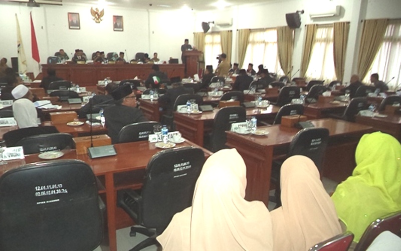 Sidang Parpurna Dprk 2