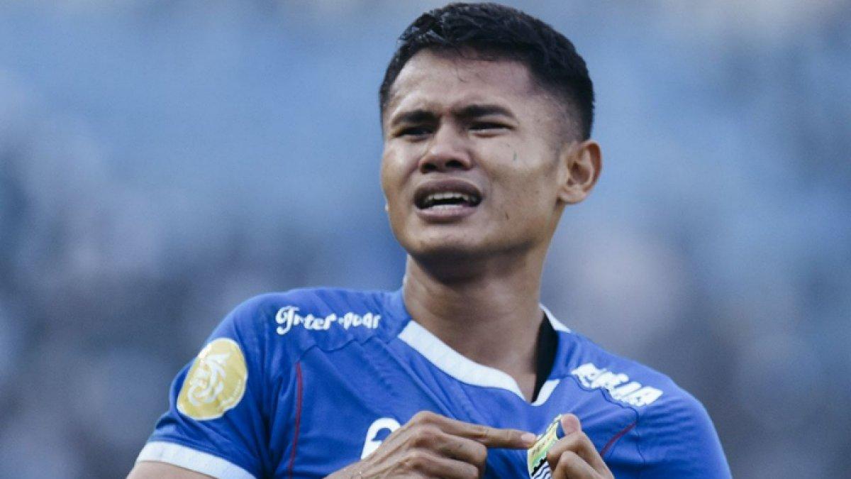 Striker Persib Bandung Dimas Drajad Menangis Setelah Mencetak Gol Ke Gawang Persija 1