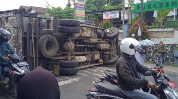 Tiga Kendaraan Terlibat Kecelakaan Beruntun Di Jalan Raya Cipatatqw